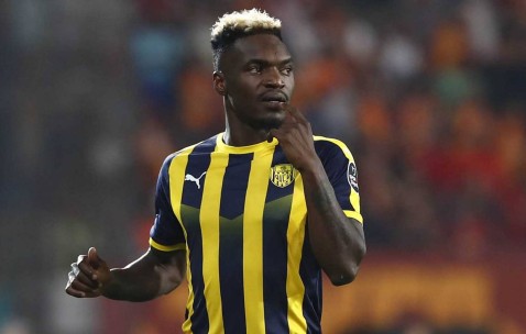 九游体育 -赛前布莱顿调整名单以备中超，门线救险环节打磨，压力陡增，团队化学反应显著的简单介绍