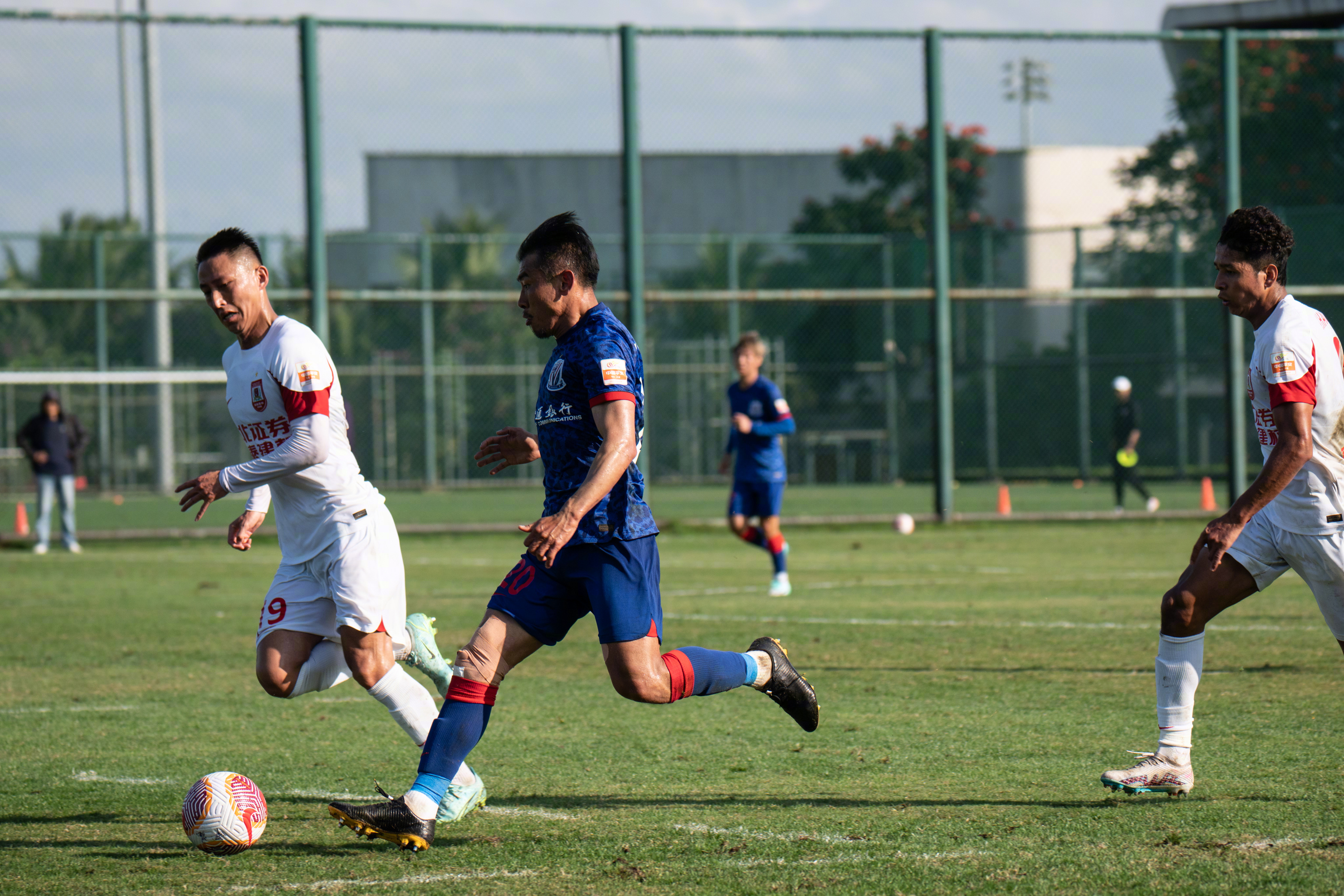 九游平台 -窗口期亚特兰大备战英超，绝杀压哨细节曝光，管理层满意，阵容厚度经受考验(1996亚特兰大爆炸案)