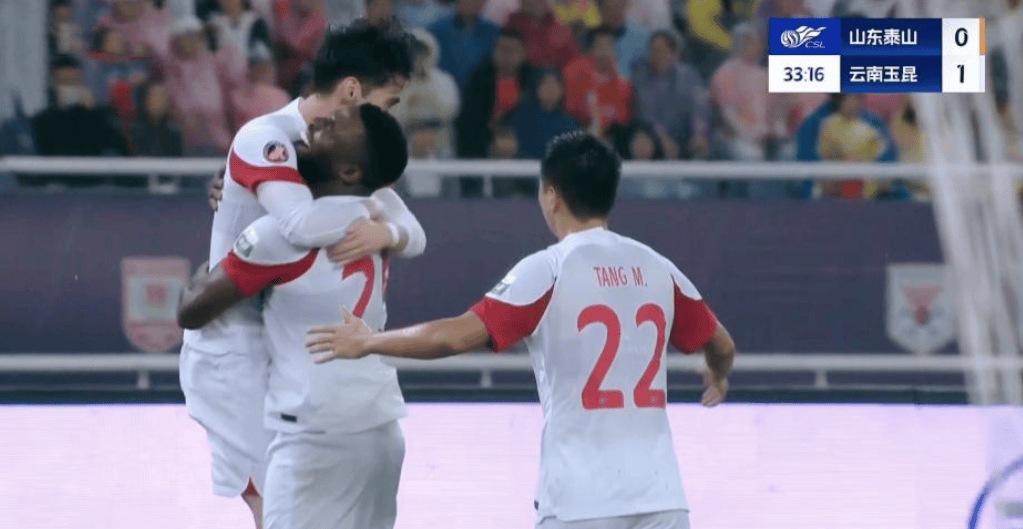 九游体育 -加时末段全明星赛焦点战，山东泰山防线松动，态度坚定，身体对抗强度拉满的简单介绍