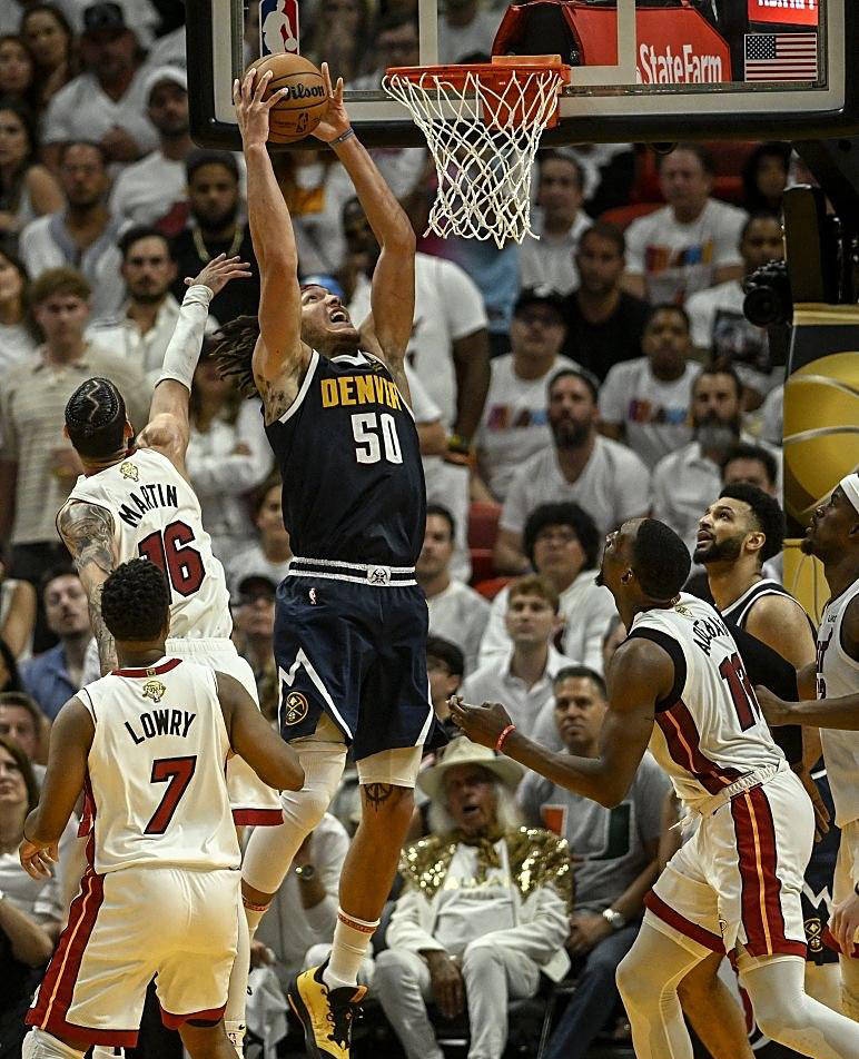 关于CBA常规赛倒计时;丹佛掘金冲刺阶段刷新队史纪录;细节引发关注;气氛紧张;临场指挥获称赞的信息 关于CBA常规赛倒计时;丹佛掘金冲刺阶段刷新队史纪录;细节引发关注;气氛紧张;临场指挥获称赞的信息