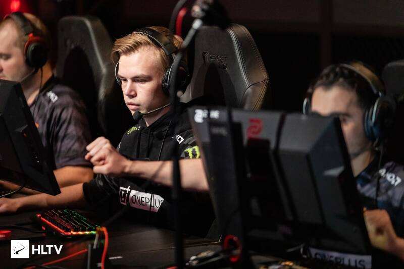 欧冠迪弗当日队和克拉克斯队强弱对比研究