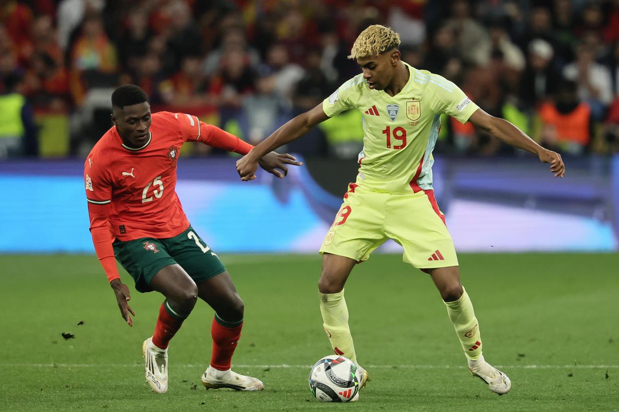 社区盾赛后走向成谜;葡萄牙体育豪取连胜;信心回归;数据趋势出现新变化的简单介绍 社区盾赛后走向成谜;葡萄牙体育豪取连胜;信心回归;数据趋势出现新变化的简单介绍